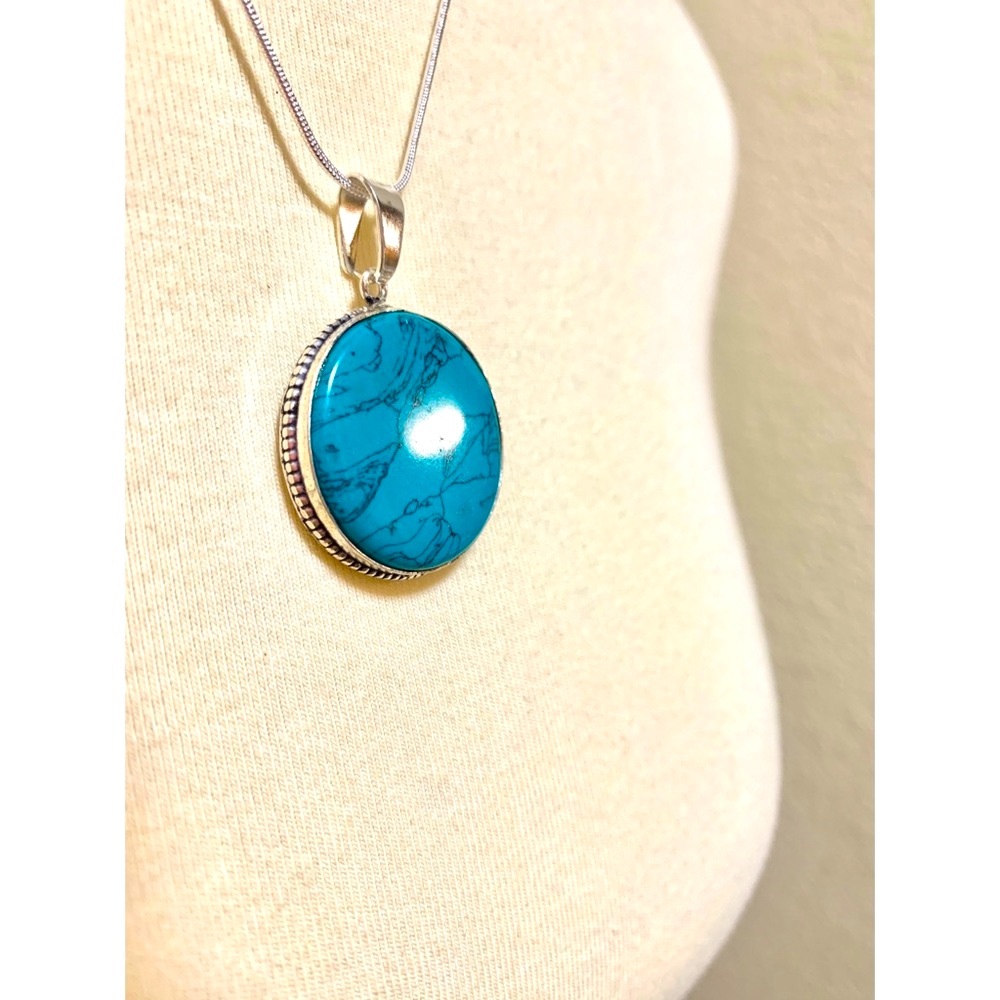 🌈 Beautiful blue Turquoise Gemstone - Picture 2 of 6